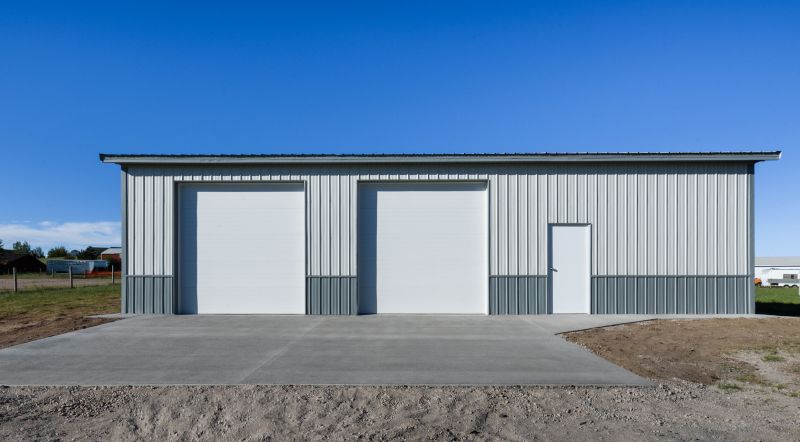 Two Story Garage Construction in Pearland, TX